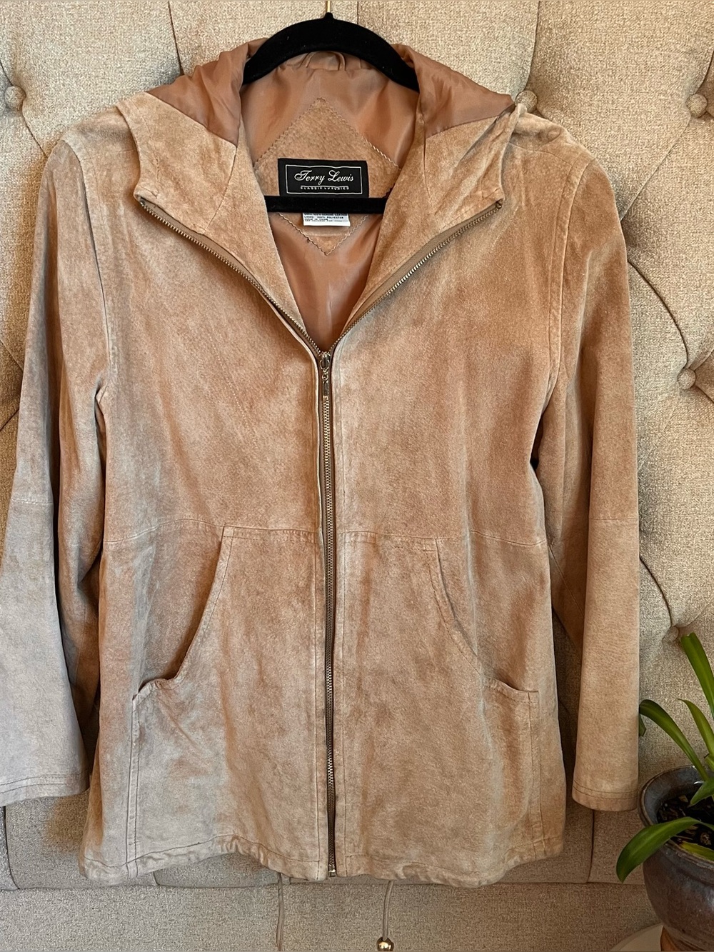 Genuine Leather Terry Lewis Classic Luxuries Tan Hooded Jacket medium M